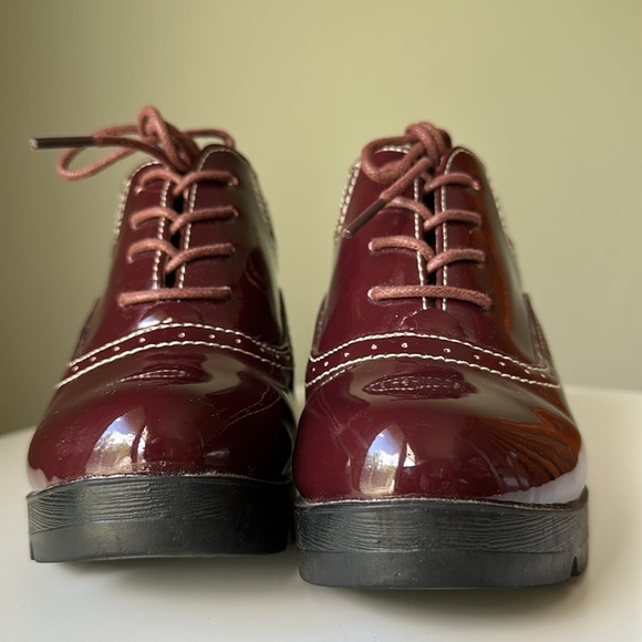 DADAWEN Women's Lace-up Platform Oxfords Mid Block Heel Brogue Shoe Patent *Read - Picture 11 of 17